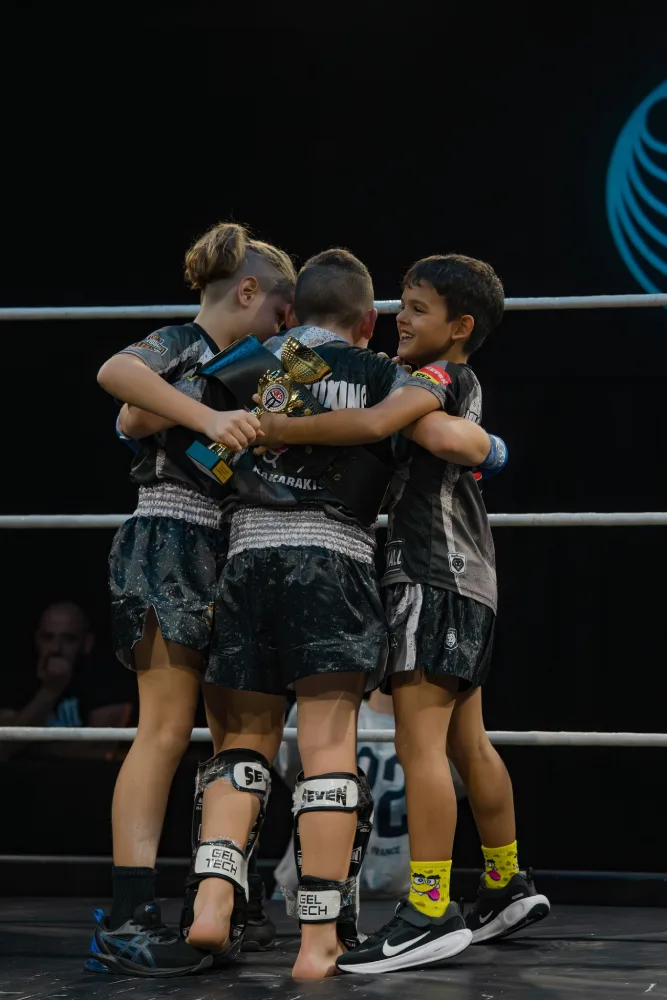 figting_mall-junior_team4